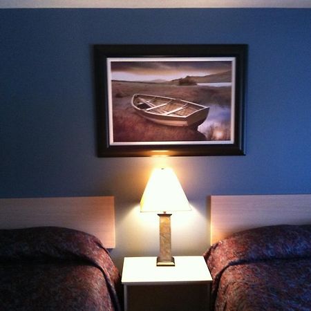 The Walla Walla Inn Rainy River Exterior foto