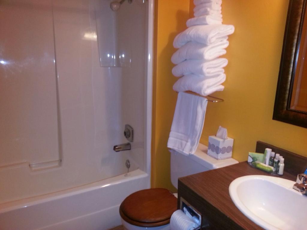The Walla Walla Inn Rainy River Quarto foto
